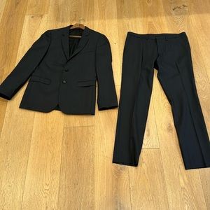 Boss - Hugo Boss men’s suit 38 R